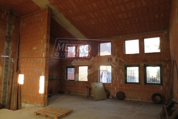 interno 2 1°piano - UNIFAM. A SCHIERA DI TESTA COGOLLO DEL CENGIO (VI)  